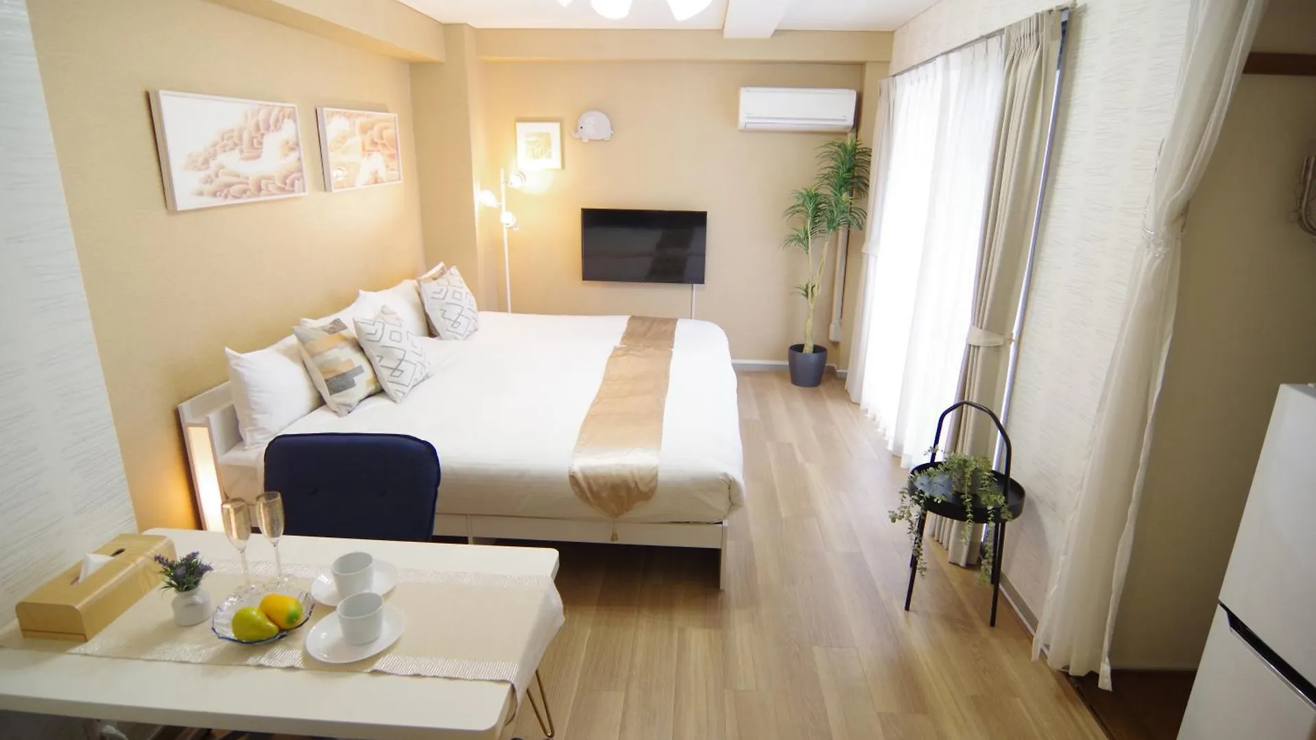 601 Dotonbori East Art Hotel Osaka 0*,